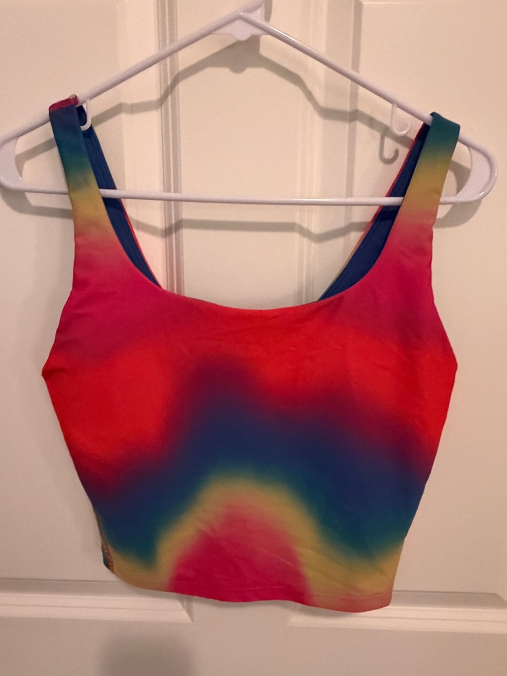 Old Navy Active Powersoft Light
Support Go-Dry Long Line
Sports Bra - M Rainbow